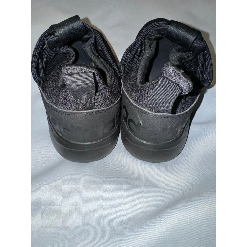 Adidas lace fastening